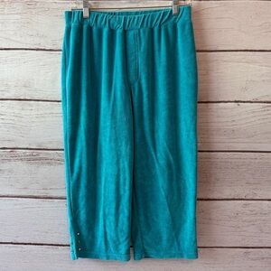 Title: Quacker Factory Terry Cloth Teal Shorts with Stud Detail | Size Small